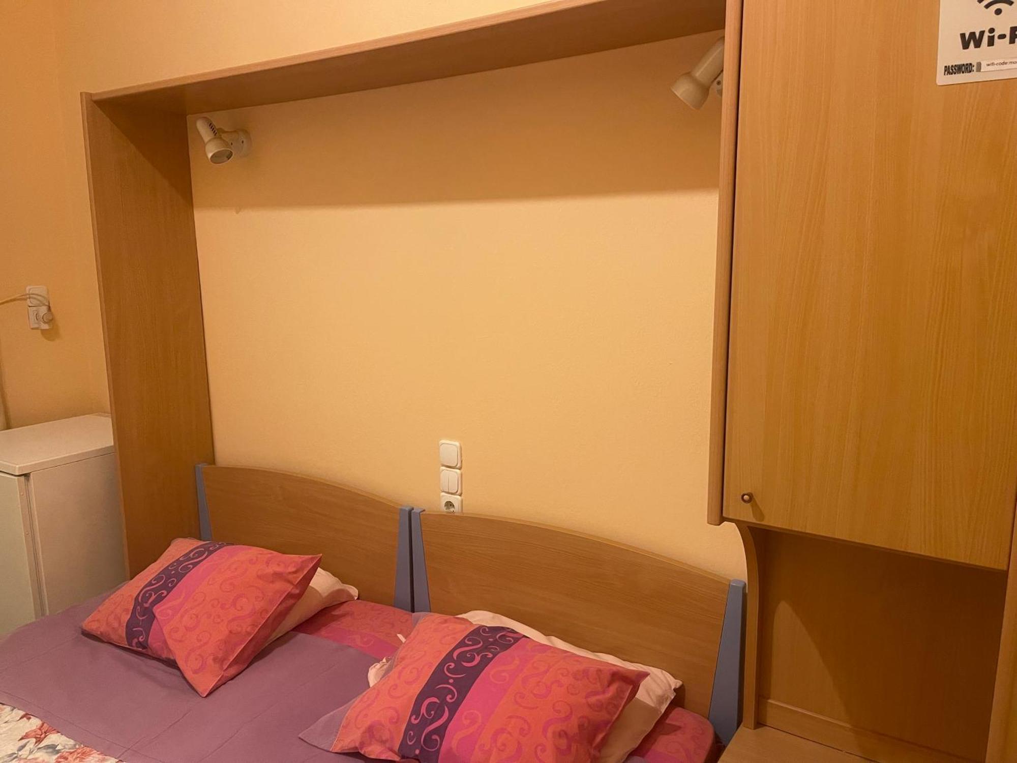 Pislis Rooms Kamena Vourla Exteriér fotografie